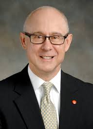 Business People: Feb. 2