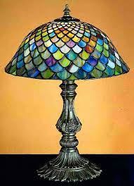 Fishscale 17 Table Lamp Stained Glass Lamp Shades Stained Glass Table Lamps Stained Glass Lamps