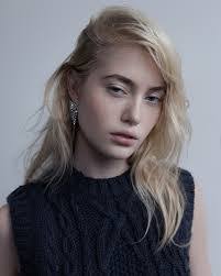 Faye Henderson's Instagram, Twitter & Facebook