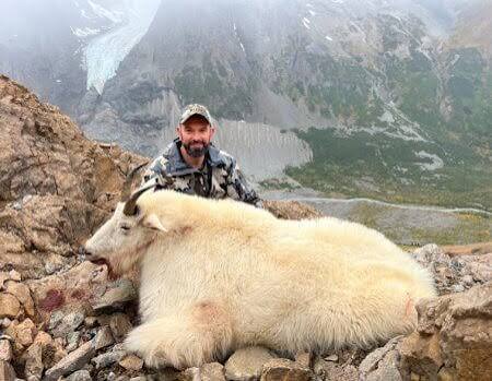 Mountain Goat Trips - Worldwide Trophy Adventures