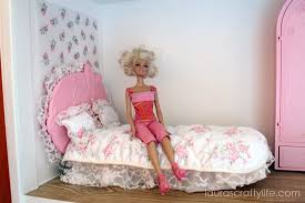 {gwd parties} sophia's vintage barbie inspired party. Diy Barbie House