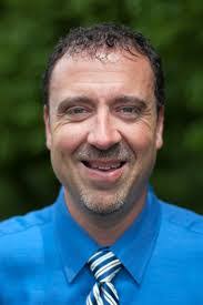 Wes Decker's Instagram, Twitter & Facebook