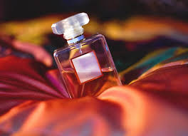 Digital pelangi musik minyak wangi · lovina new pallapa minyak wangi ℗ 2012 musik perdana. Minyak Wangi Wanita Popular