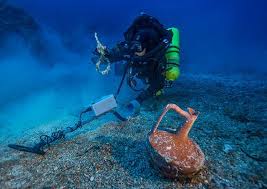 We would like to show you a description here but the site won't allow us. Wrack Von Antikythera War Die Titanic Ihrer Zeit Antikes Schiffswrack Birgt Zahlreiche Weitere Schatze Und War Grosser Als Gedacht Scinexx De