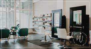 We pride ourselves on giving the most thorough consultations, because our goal is to deliver the best possible results for you. Winslow Salon