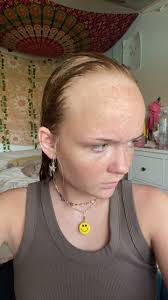 izzey (@yourfavfivehead)’s videos with Into The Thick Of It!