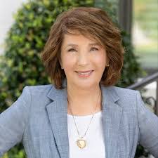 Stacy Beltran's Instagram, Twitter & Facebook