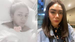 Thalita latief menggugat cerai dennis rizky ke pengadilan agama (pa) jakarta pusat belum lama ini. Terbaring Dan Diperban Thalita Latief Ungkap Kondisi Pasca Operasi Angkat Tumor Saya Bertahan Tribun Wow