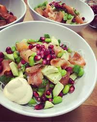 Genevieve Everell On Instagram Poke Minute Vermicelle De Riz Tartare De Saumon Gingembre Sesame Saumon Searrano Oignon Vert Gre Food Cobb Salad Poke Bowl
