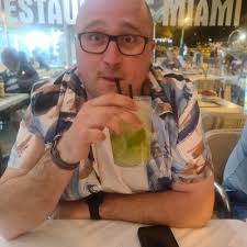 Ian Lynn (@ianr_lynn)