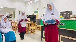 Demikian contoh soal uas bahassa inggris kelas 7, semoga dapat bermanffaat dan daat dijadikkan bahan belajar bahasa inggris sobat ibi semua. Ujian Lisan Spm Bahasa Inggeris Youtube