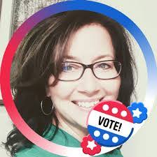 Laura Schaal's Instagram, Twitter & Facebook