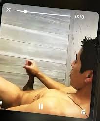 El gimnasta Javier Rojo desnudo se filtra el pene del atleta