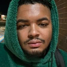 Tamara Heggie's Instagram, Twitter & Facebook