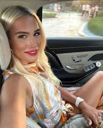 Benim icin bir gun bu adam cok buyuk adam. Kardelen Acar Kimdir Kardelen Acar Kac Yasinda Esi Kim Haberler