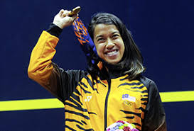 Under træning i bukit dumbar squash center var david talent set af ee phoeh hoon, der førte hende til at repræsentere sin hjemstat. Malaysian Icons Yuna Nicol David Share With Us What Feminism Means To Them In 2020 World Of Buzz