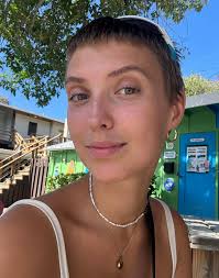 Hello! My name is Luke, I'm 22 years old, I am a certified yacht deckhand.  ready to join a professional crew, i have yet any experience