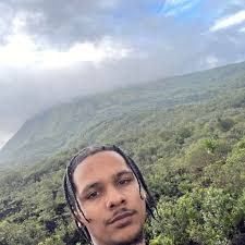 3 habitaciones 1 baño Casa