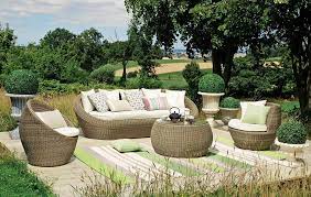 I nostri prodotti spaziano da mobili e complementi d'arredo per hotel, ristoranti, bar, arredamento per la casa e per il giardino. Maison Du Monde Catalogo Esterno 2017 Mobili Da Giardino E Outdoor Smodatamente