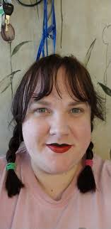 My sister Amanda and her boyfriend Russell 🥰