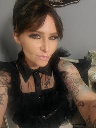 There is a difference between your intuition guiding you & your trauma  misleading you.