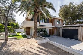 Superbe Villa Moderne Avec Piscine A Marseille Tripadvisor Marseille Location De Vacances