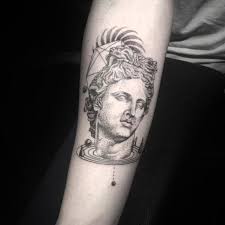 Apollo is the olympian god of the sun and light, music and poetry, healing and plagues, prophecy and knowledge, order and beauty, archery and agriculture. Greek Apollo Dotwork Tattoo Best Tattoo Ideas Gallery Tatuagem Deusa Grega Tatuagem Tatuagem Grega