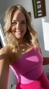 Karla Page's Instagram, Twitter & Facebook