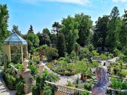 In dem botanischen garten, dem orto botanico, finden sich heilpflanzen für die pflanzenlehre und die forschung der botanischen und medizinischen fakultäten der benachbarten universität. Botanischer Garten Padua Fraulein Blutenstaub Der Gartenblog
