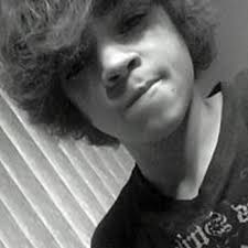 Stream Damien Hernandez 12 music