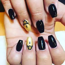 This prom nails idea is a great way to incorporate sparkle whether you have short nails or long nails. 27 Prom Nail Art Designs Ideas Design Trends Premium Psd Vector Downloads