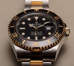 Firstly, the 43mm came across as a surprise, but i suppose it answered the long running complaint from those. Rolex Sea Dweller 126603 Rolesor Watch Hands On Ablogtowatch