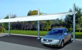 Nella foto, una tettoia proposta da edil legno, specializzata in strutture in legno. Gazebi E Tettoie Per Auto Guida Alla Scelta Con Classifica Top5
