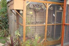 Bird On The Run Pittsburgh Small Outdoor Bird Aviary Bird Houses Bird Aviary Bird House Kits