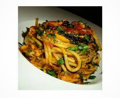 Le cozze alla tarantina sono un piatto di mare classico, invitante e molto profumato: Ricetta Spaghetti Con Le Cozze Alla Tarantina Cuor Di Cucina
