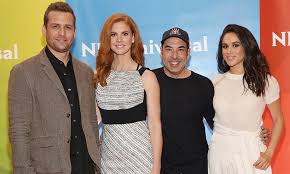 Meghan markle is a former american actress, best known for her role as paralegal rachel zane in us legal drama suits and for her lifestyle blog, the tig. Meghan Markle And Prince Harry Receive Congratulations From Suits On Pregnancy