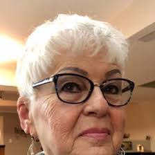 Esther Berman's Instagram, Twitter & Facebook