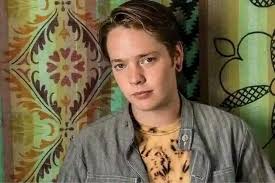 Billy Strings guitar recommendations for music fans