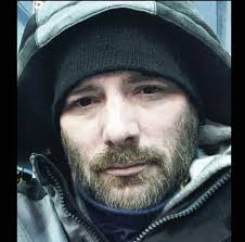 Anyone who has any recommendations of gay books?🫣I'm looking for some new  ones! And if you don't know any gay ones, then just a recommendation for  your favourite book 🥰