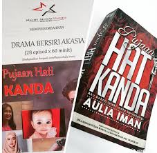 However, on his wedding day, he received a 'gift' of a baby placed in the foyer of a mosque with a greeting card and birth certificate. Novel Pujaan Hati Kanda Akan Ke Drama Penerbit Karyaseni Facebook