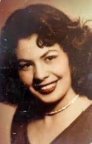 Petra Hernandez's Instagram, Twitter & Facebook