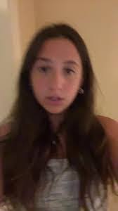 Noelle Rush's Instagram, Twitter & Facebook