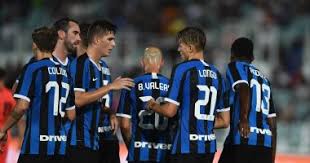 انتر آخر 7 مباريات 6 انتصارات تعادل سجل 17 هدف استقبل هدف واحد ( هنا نعرف بيريسيتش و ايريكسين اصبحا لاعبين لا غنى عنهما و رغم ان #إنتر لم يشتري أحد في الشتاء الا ان هذا. Ø§Ù„ØªØ´ÙƒÙŠÙ„ Ø§Ù„Ø±Ø³Ù…ÙŠ Ù„Ù…Ø¨Ø§Ø±Ø§Ø© Ù†Ø§Ø¨ÙˆÙ„ÙŠ Ø¶Ø¯ Ø¥Ù†ØªØ± Ù…ÙŠÙ„Ø§Ù† ÙÙŠ Ø§Ù„Ø¯ÙˆØ±ÙŠ Ø§Ù„Ø¥ÙŠØ·Ø§Ù„ÙŠ Ø§Ù„ÙŠÙˆÙ… Ø§Ù„Ø³Ø§Ø¨Ø¹