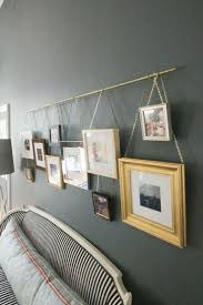 55 Ausgefallene Bilderwand Und Fotowand Ideen In 2020 Haus Deko Fotowand Ideen Bilderwand
