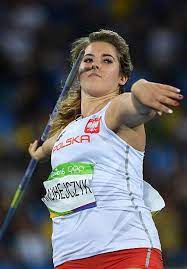 Rzucony przez nią podczas eliminacji do konkursu oszczep przebył odległość 67,11 m. Maria Andrejczyk Of Poland Competes During The Women S Javelin Throw Javelin Throw Rio Olympics 2016 Rio Olympics