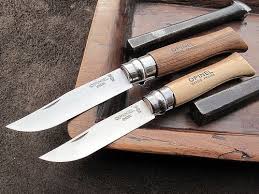 Opinel Un Petit Plaisir Simple Le Coutographe Opinel Couteaux Pliants Couteau Opinel