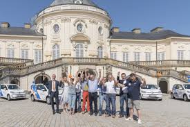 Vr Bank Schwabisch Hall Crailsheim Spendet Acht Vr Mobile Vr Bank Schwabisch Hall Crailsheim Eg