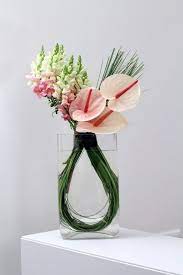 Buy one of our high quality artificial modern silk floral arrangements and keep everyone tricked. 79 Insanely Stunning Wedding Centerpiece Ideas Pouted Com Flower Arrangements Diy Modern Floral Arrangements Contemporary Flower Arrangements