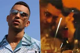 Le immagini esclusive della passione tra il vincitore di sanremo e il fidanzato lorenzo chi ha conquistato il cuore di mahmood è un ragazzo dell'89. Lorenzo Tobia Marcucci Ecco Chi E L Amore Segreto Di Mahmood