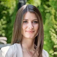 Amber Mccloskey's Instagram, Twitter & Facebook